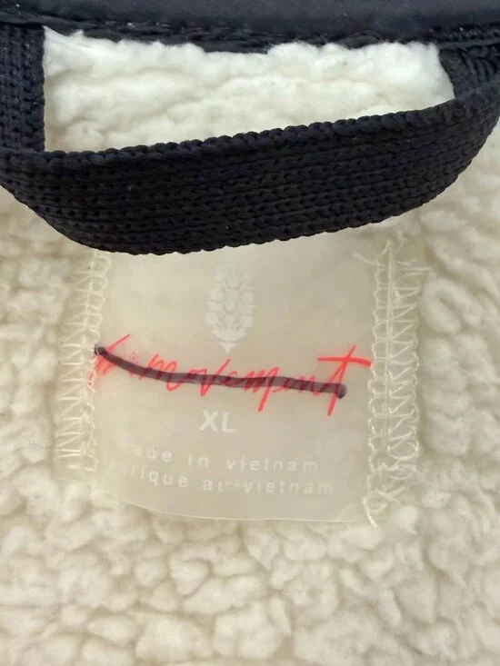 Free People l FP Movement Courtside Fleece - Picture 9 of 14